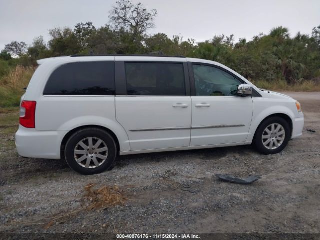 2C4RC1CG7ER460427 Chrysler Town & Country Touring-l