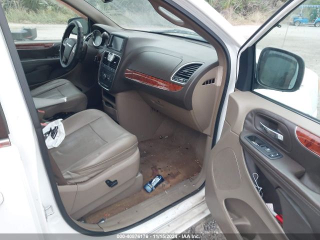 2C4RC1CG7ER460427 Chrysler Town & Country Touring-l