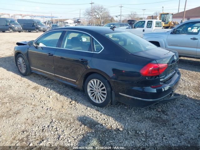 1VWBT7A36GC068729 Volkswagen Passat 1.8t Se