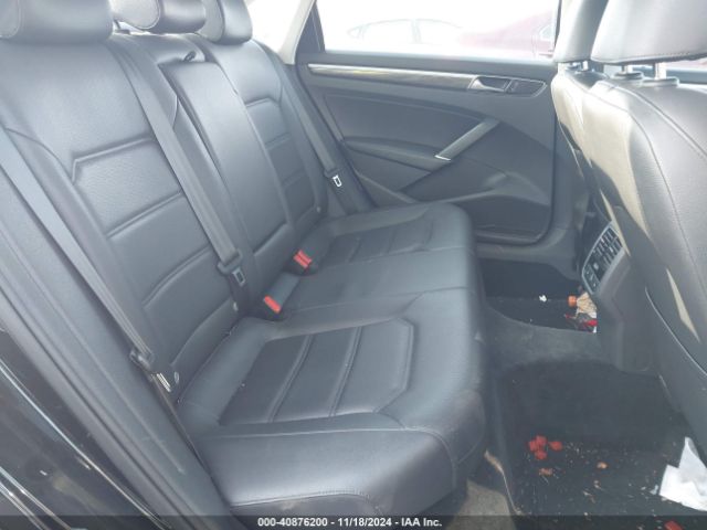 1VWBT7A36GC068729 Volkswagen Passat 1.8t Se