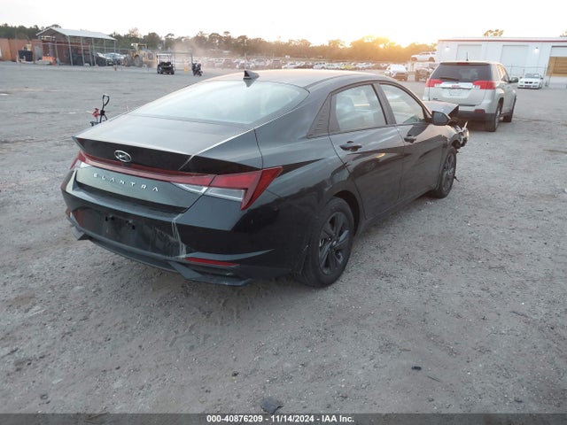 Hyundai ELANTRA SEL 2023 KMHLM4AG7PU602882 Image 4