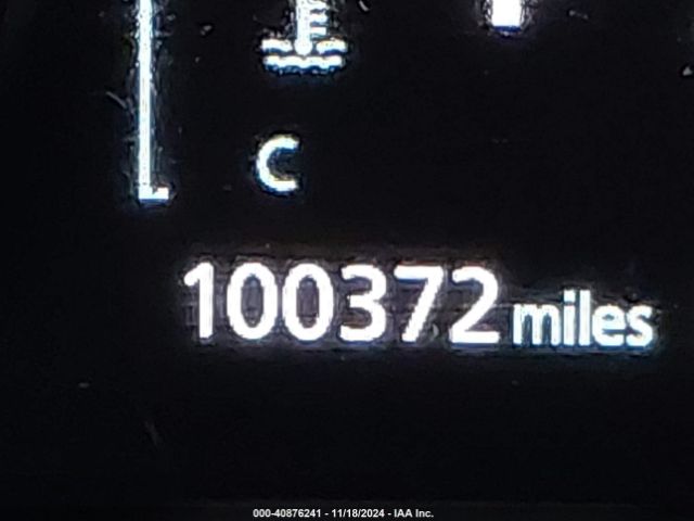 JA4AZ3A35KZ039745 Mitsubishi Outlander Sel