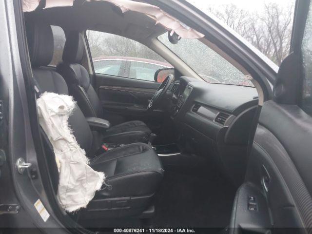 JA4AZ3A35KZ039745 Mitsubishi Outlander Sel