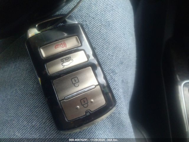 KNALN4D74G5209460 KIA Cadenza Premium