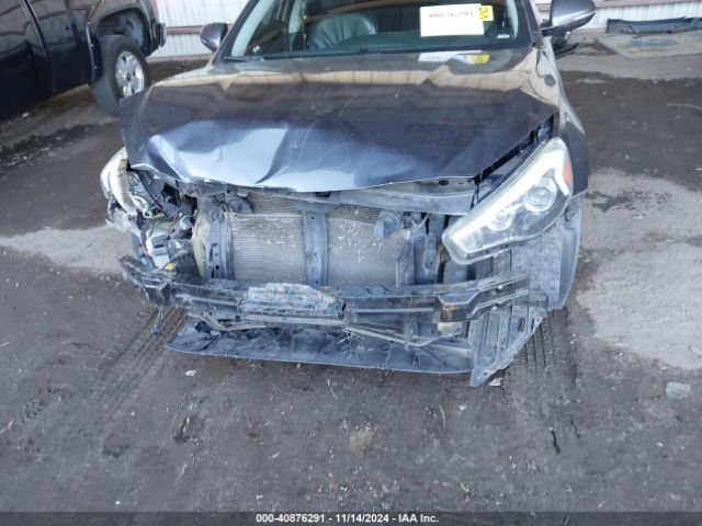 KNALN4D74G5209460 KIA Cadenza Premium