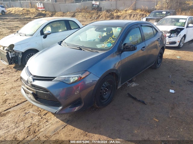 2T1BURHE5JC985081 Toyota COROLLA LE