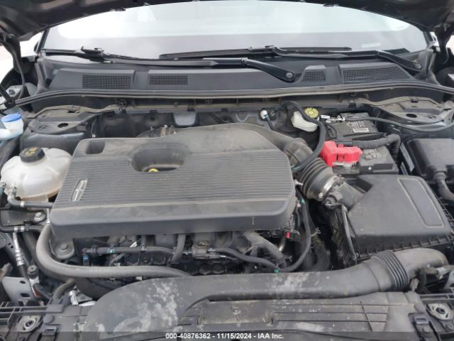 5LMCJ1D99LUL16687 Lincoln Corsair Standard