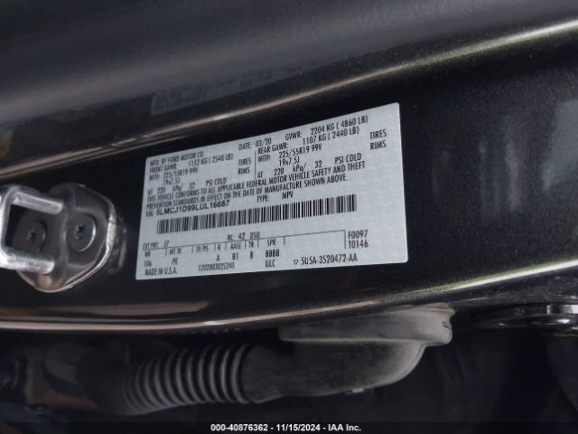 5LMCJ1D99LUL16687 Lincoln Corsair Standard