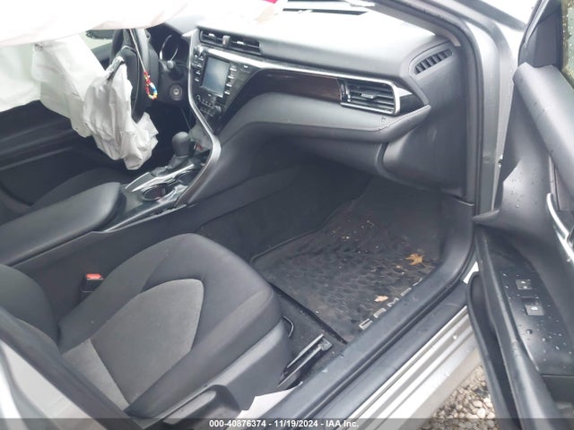 Toyota CAMRY LE 2020 4T1C11AK8LU978450 Image 5