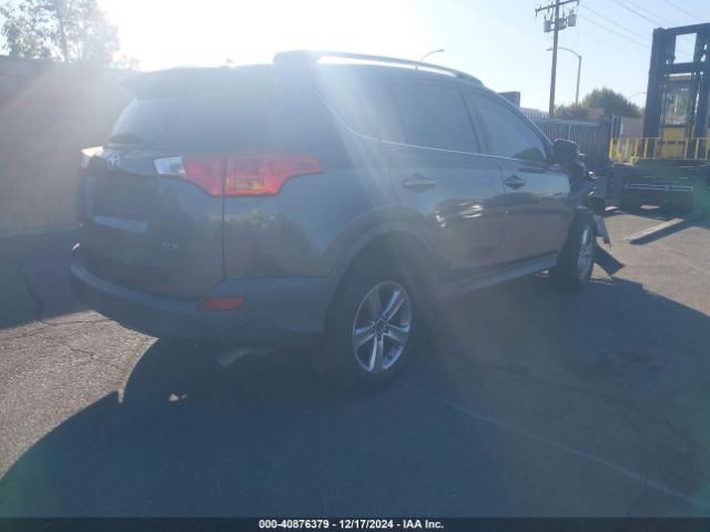 2T3WFREV4FW160467 Toyota Rav4 Xle