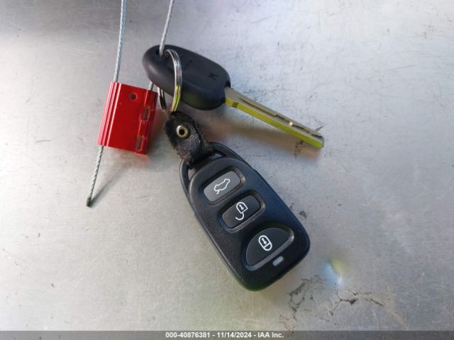 KMHTC6ADXFU224592 Hyundai Veloster