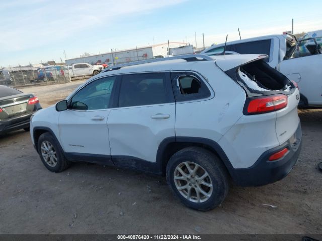 1C4PJMCB1GW187496 Jeep Cherokee Latitude