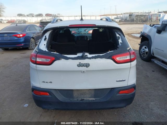 1C4PJMCB1GW187496 Jeep Cherokee Latitude