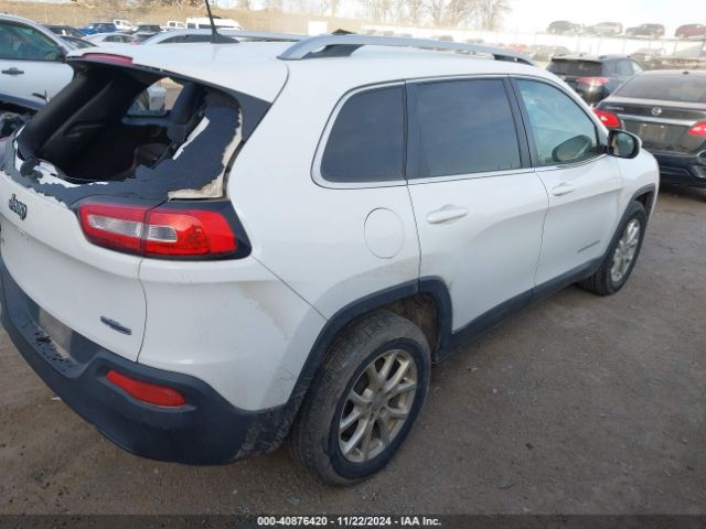 1C4PJMCB1GW187496 Jeep Cherokee Latitude