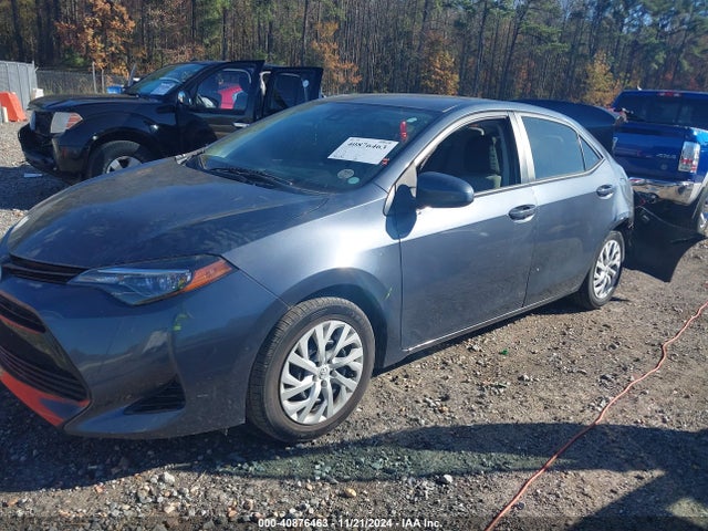 Toyota COROLLA LE 2017 5YFBURHE7HP690817 Image 2