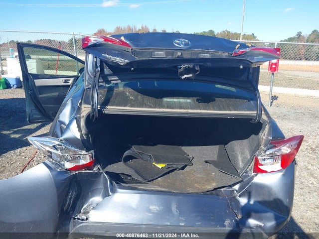 Toyota COROLLA LE 2017 5YFBURHE7HP690817 Image 6