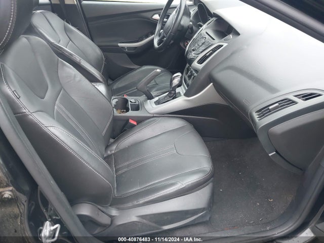 Ford FOCUS SE 2014 1FADP3F23EL352931 Image 5