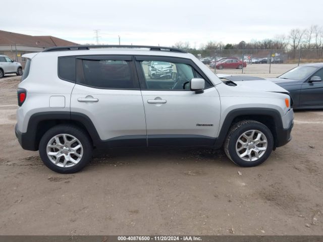 ZACCJBBT2FPB45749 Jeep Renegade Latitude