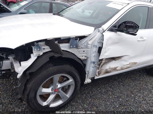 2023 JAGUAR F-PACE SADCJ2EX7PA705835 Photo 5