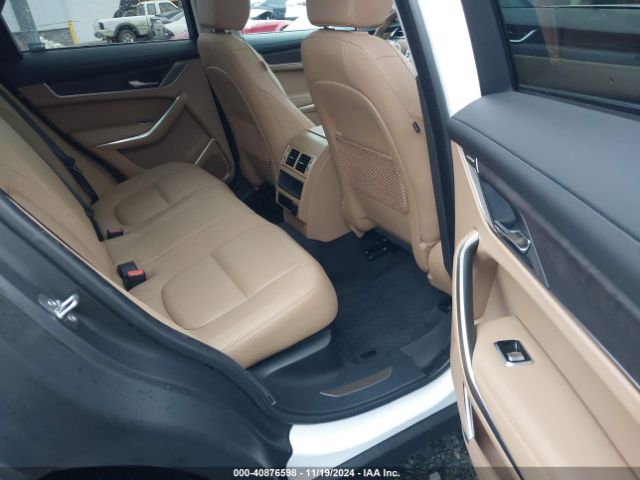 2023 JAGUAR F-PACE SADCJ2EX7PA705835 Photo 7