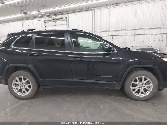 Jeep Cherokee Latitude 2016 1C4PJMCS8GW331514 Image 13