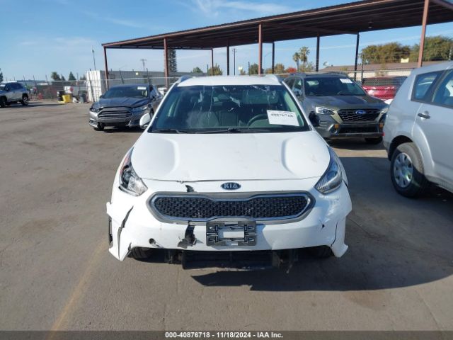 KNDCB3LC4J5152057 KIA NIRO LX