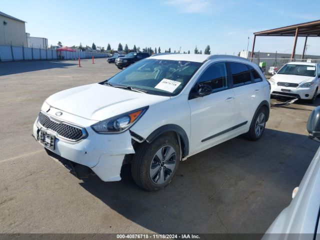 KNDCB3LC4J5152057 KIA NIRO LX