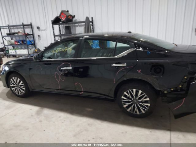 1N4BL4DW6RN326218 Nissan Altima Sv Intelligent Awd