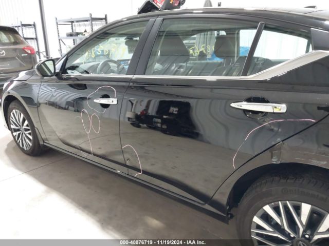 1N4BL4DW6RN326218 Nissan Altima Sv Intelligent Awd