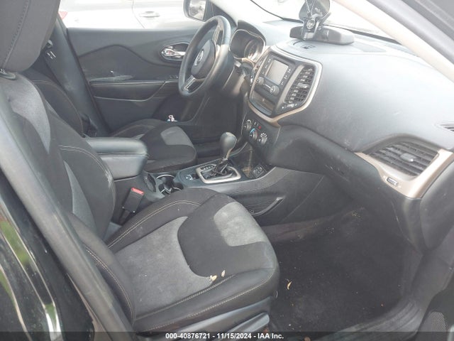 1C4PJLAB6GW291513 Jeep Cherokee Sport