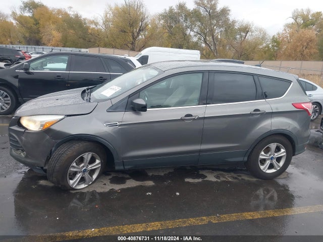 1FMCU9GX1EUE12660 Ford ESCAPE SE