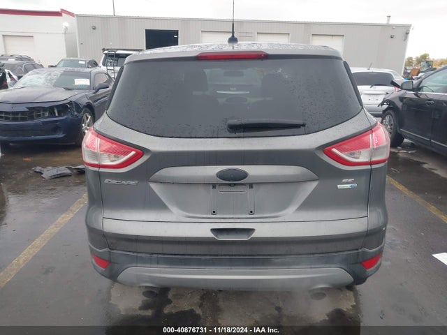 1FMCU9GX1EUE12660 Ford ESCAPE SE