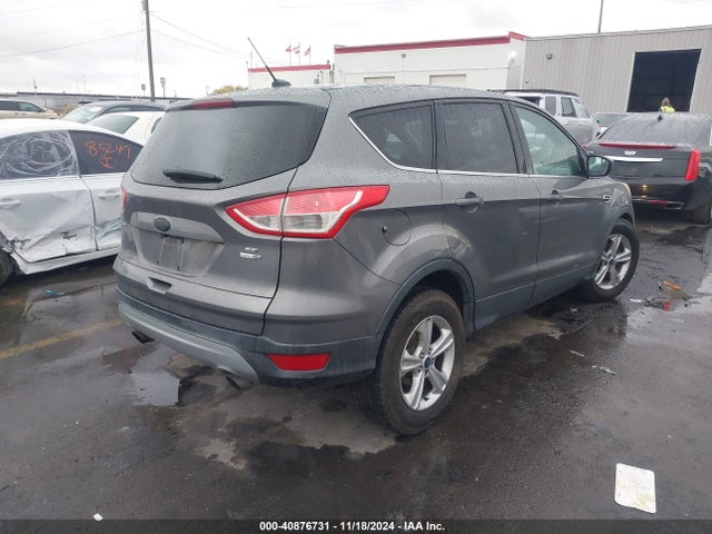 1FMCU9GX1EUE12660 Ford ESCAPE SE