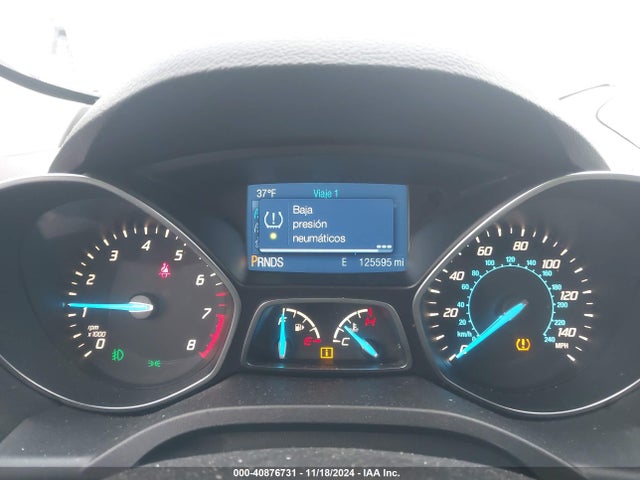1FMCU9GX1EUE12660 Ford ESCAPE SE