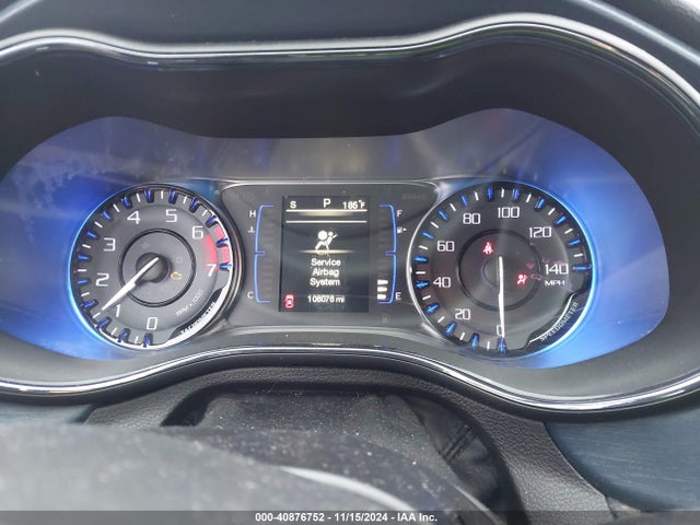 Chrysler 200 S 2015 1C3CCCBBXFN558412 Image 7