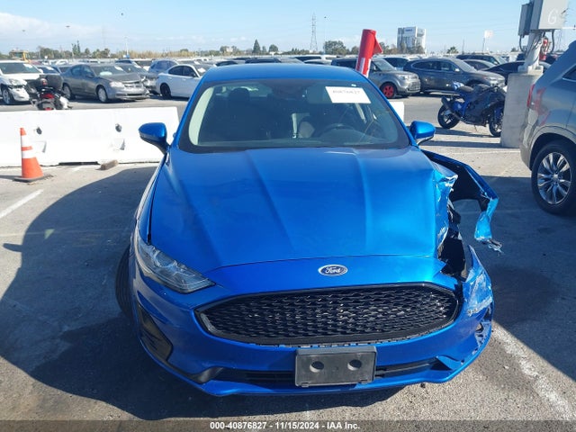 Ford Fusion Hybrid Se 2019 3FA6P0LU6KR143919 Image 12
