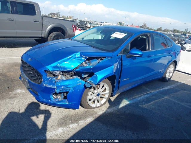 Ford Fusion Hybrid Se 2019 3FA6P0LU6KR143919 Image 2