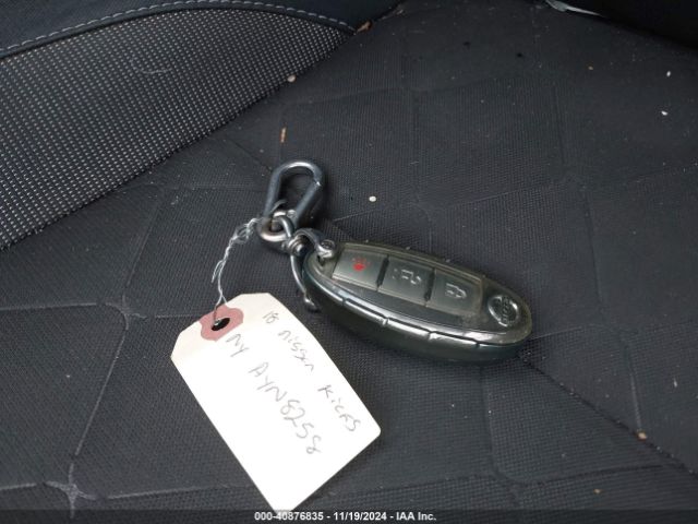 3N1CP5CU3JL545623 Nissan KICKS S