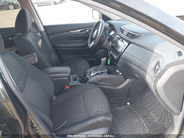 5N1AT2MV0LC733032 Nissan Rogue Sv Intelligent Awd