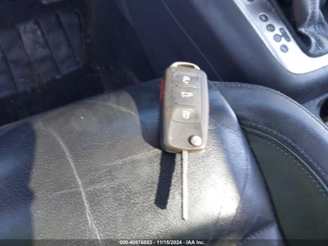 WVGAV3AX0EW568669 Volkswagen Tiguan R-line