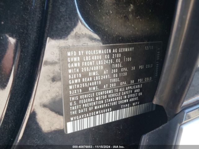 WVGAV3AX0EW568669 Volkswagen Tiguan R-line
