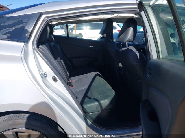 JTDKARFU7K3084047 Toyota Prius Limited