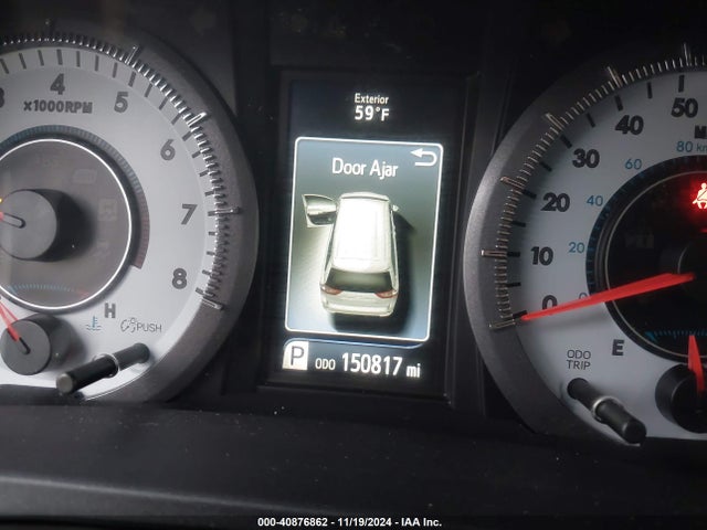 5TDXK3DC2GS715156 Toyota SIENNA SE