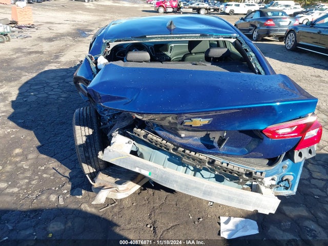 1G1ZB5STXKF174978 Chevrolet Malibu 1ls