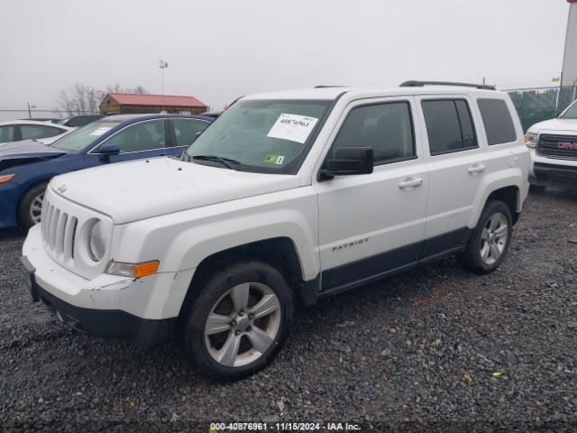 1C4NJRFB4GD599004 Jeep Patriot Latitude