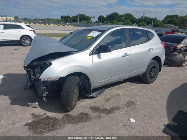 JN8AS5MT6FW665477 Nissan Rogue Select S