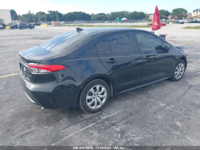 Toyota COROLLA LE 2022 5YFEPMAE4NP376331 Image 4