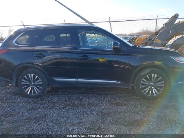 JA4AZ3A35KZ021049 Mitsubishi Outlander Sel