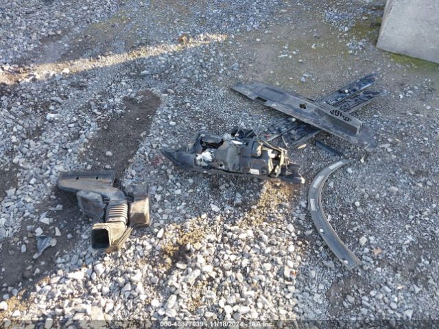 JA4AZ3A35KZ021049 Mitsubishi Outlander Sel
