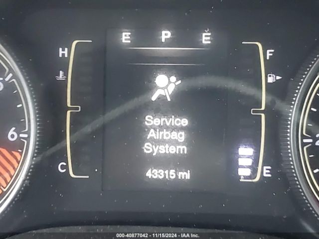 1C4PJLCB7FW671049 Jeep Cherokee Latitude